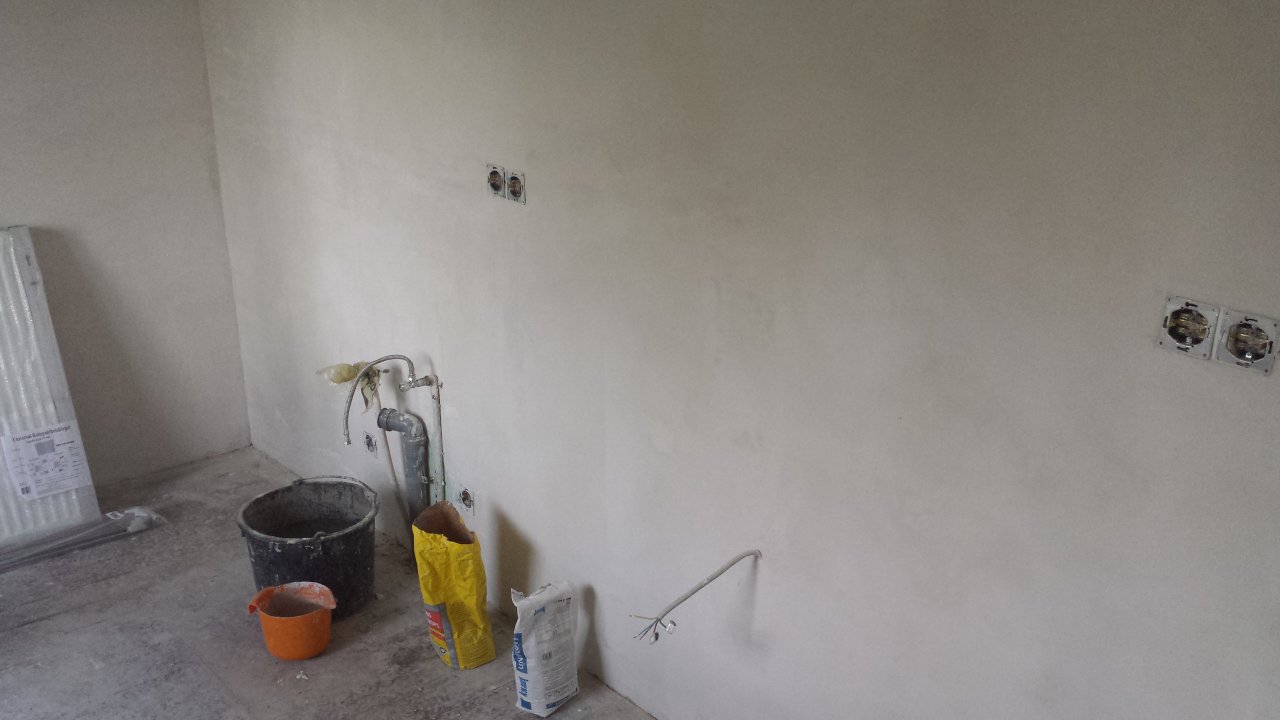 Die Küche - Alle Wände neu verputzt